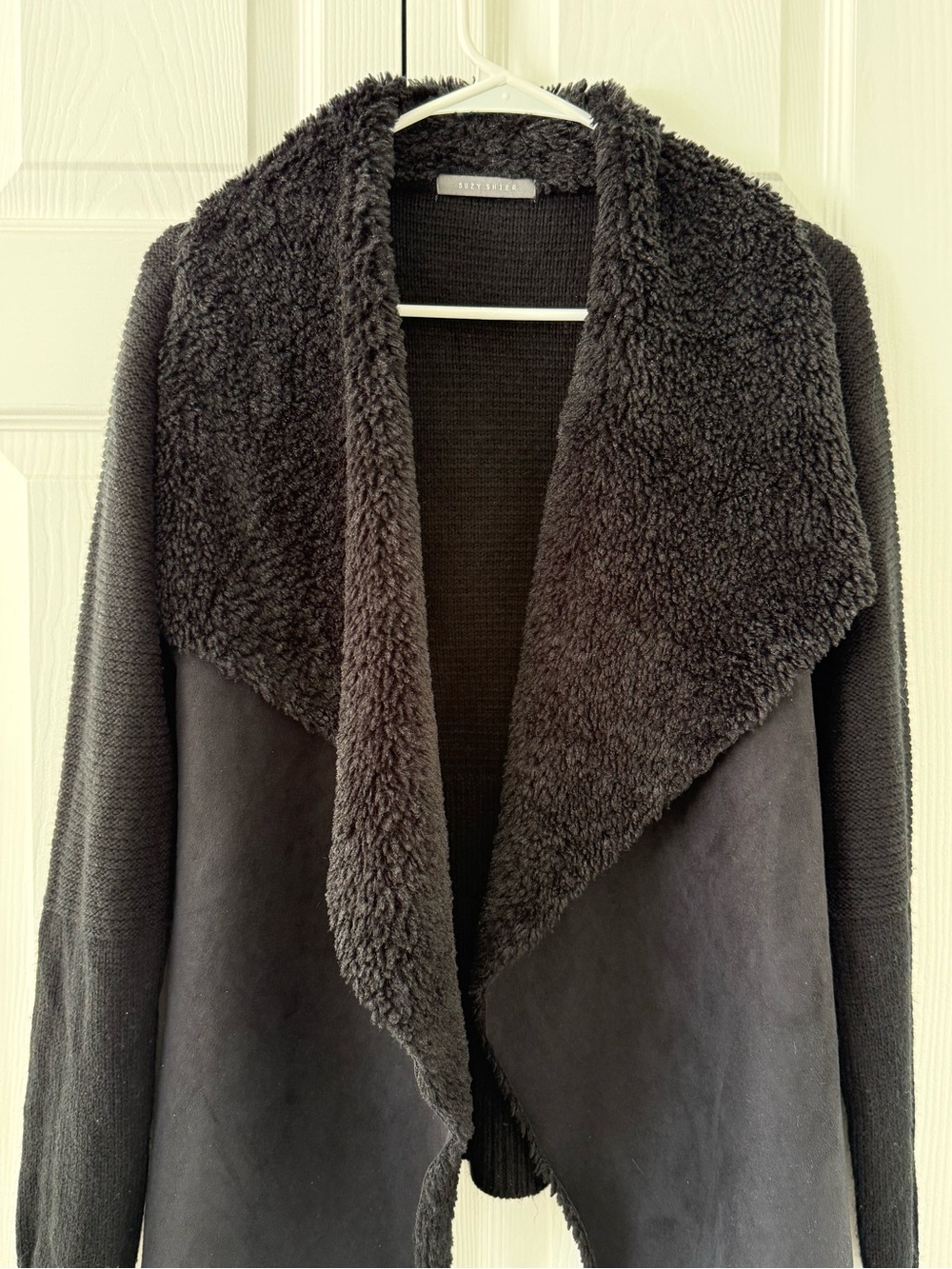Suzy Shier Black Faux-Shearling Open-Front Jacket